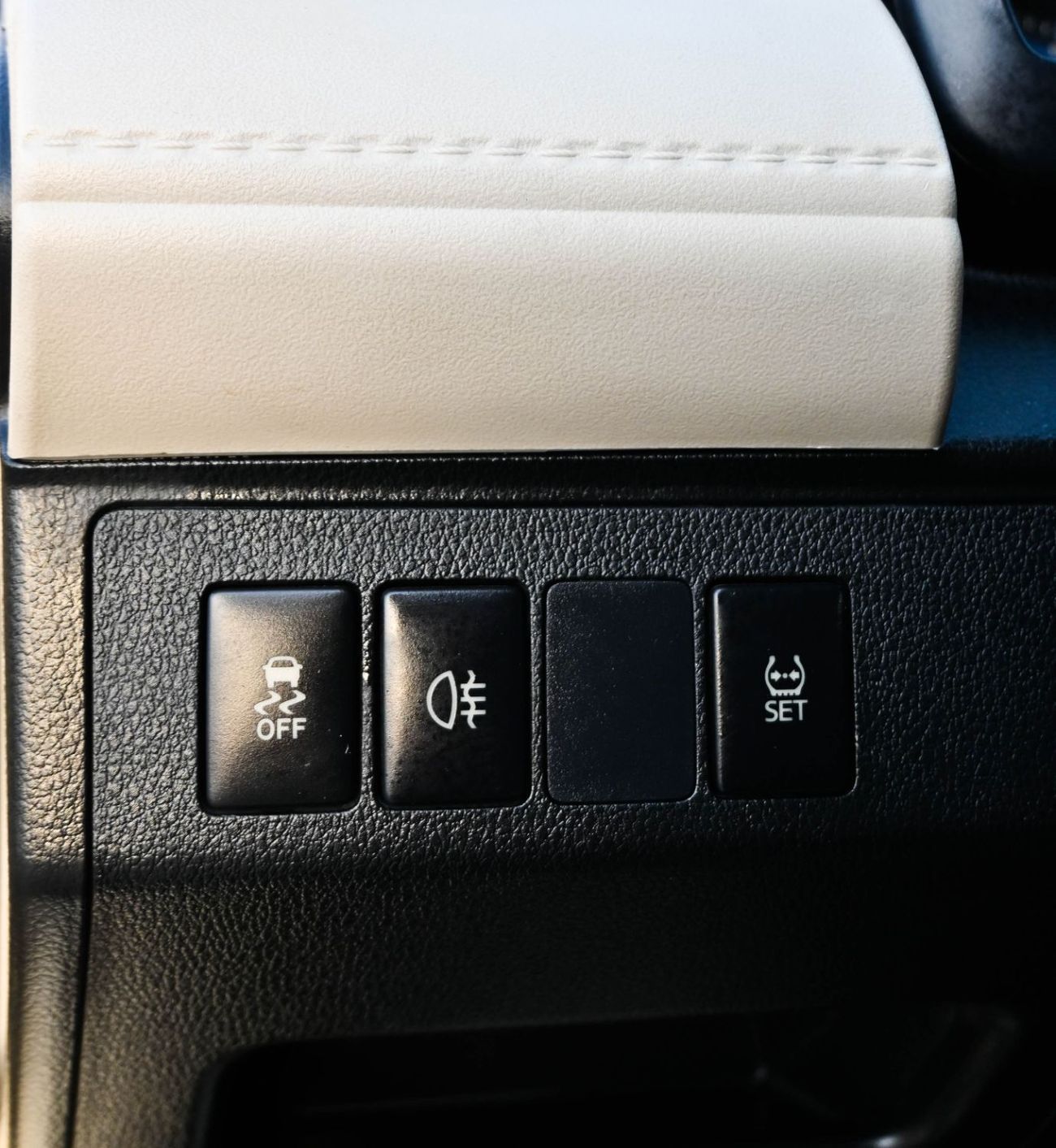 Toyota Rush TOYOTA RUSH 2023 _GCC _ EX _ IN EXCELLENT CONDITION