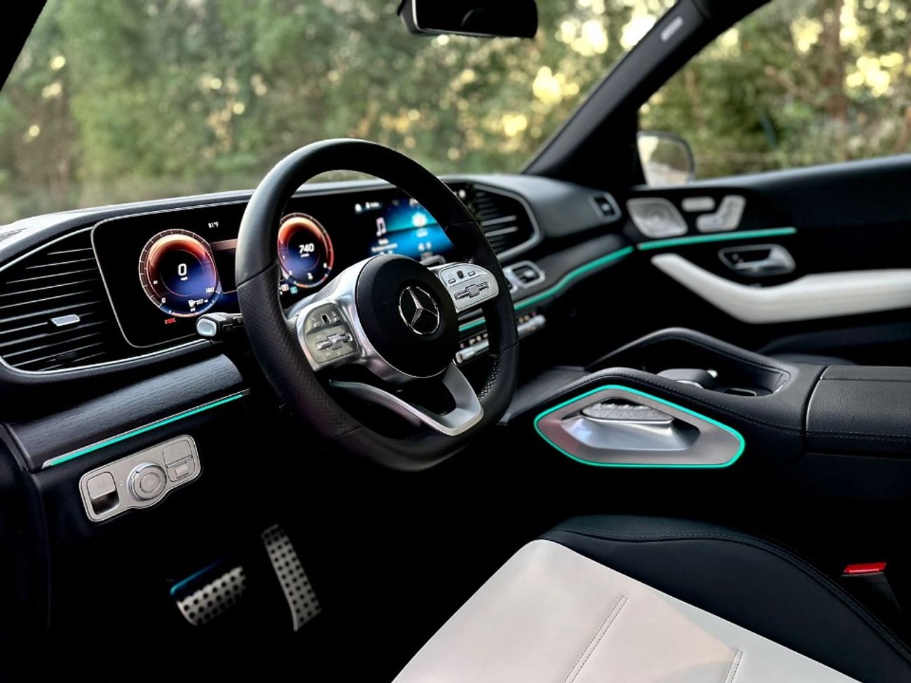 مرسيدس بنز GLE 350 نوع السيارة: مرسيدس GLE350 AMG