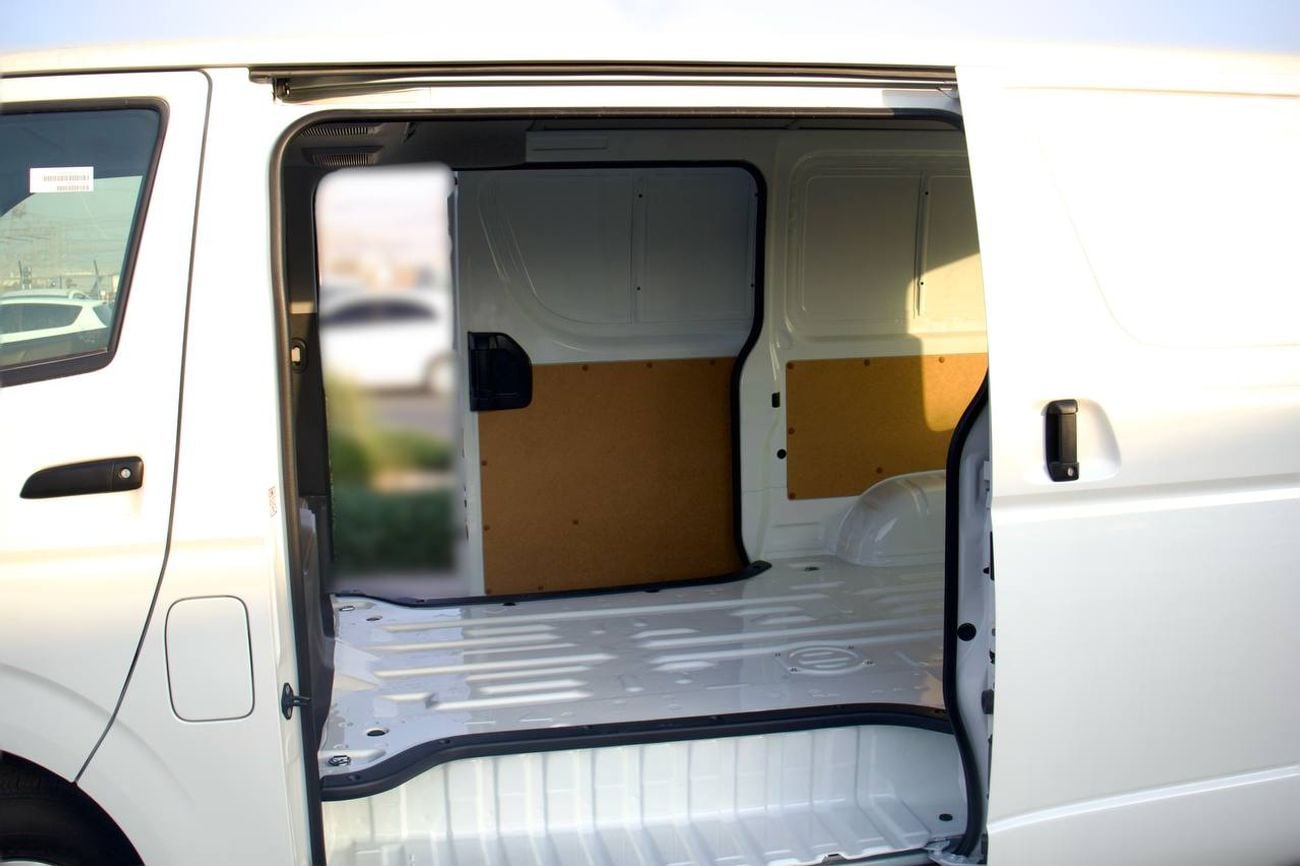 Toyota Hiace DLS - STD ROOF