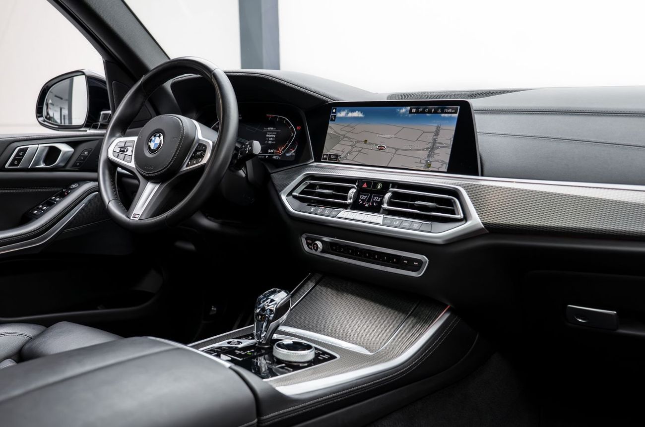 بي أم دبليو X5 40i M Sport 3.0L 2022 BMW X5, Feb 2027 BMW Warranty + Service Pack, Excellent Condition, GCC