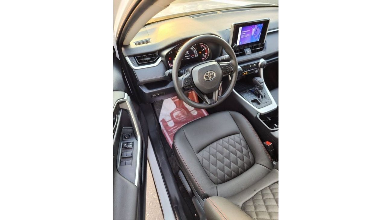 تويوتا راف ٤ TOYOTA RAV4 LE 4X4 2023