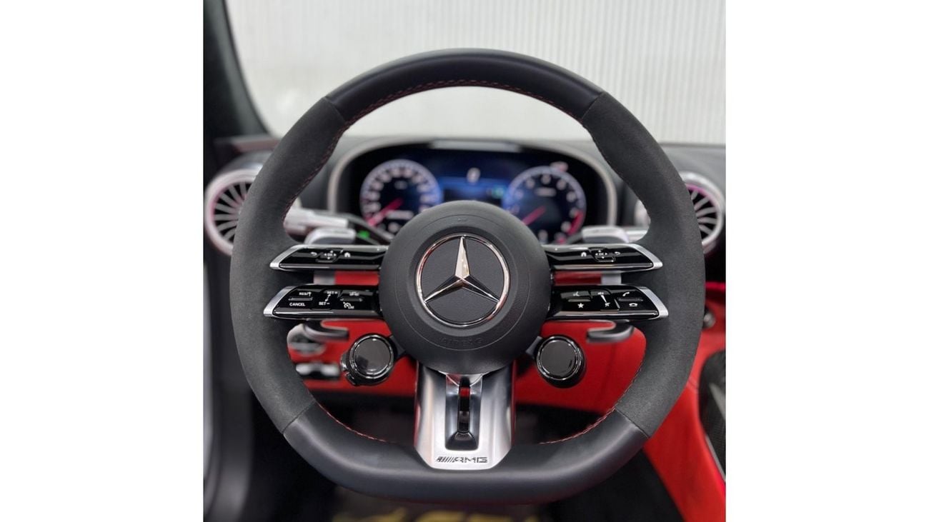 Mercedes-Benz SL 55 AMG 2022 Mercedes Benz SL55 AMG 4MATIC, AAA Warranty, April 2027 GTA Service Pack, Full Options, GCC