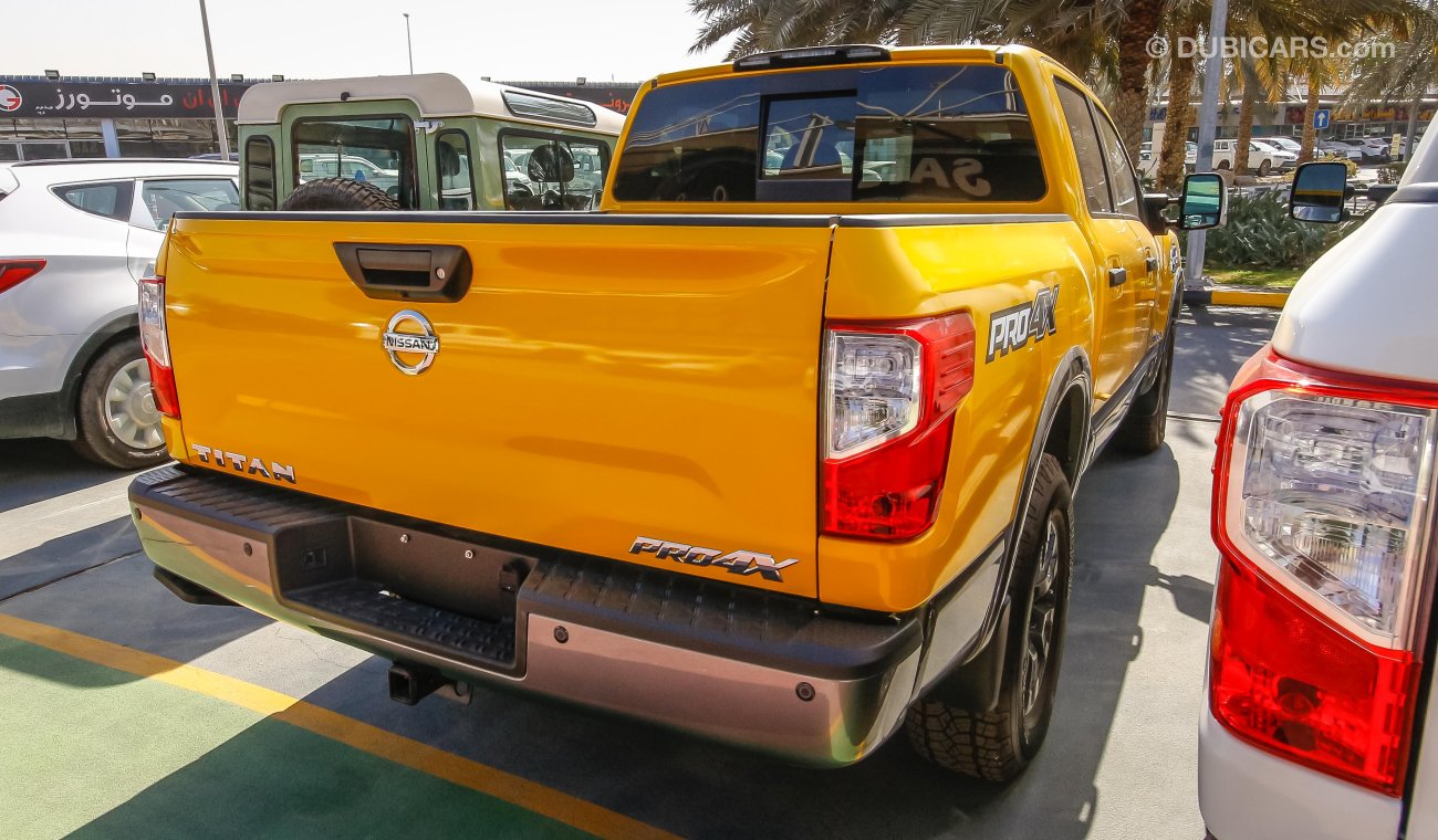 Nissan Titan Pro