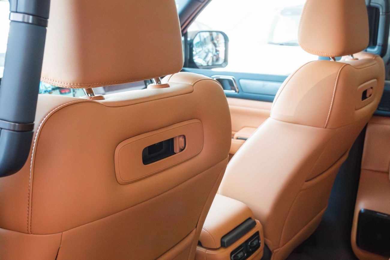 BYD Leopard 5 BYD Leopard5 Ultra Air Suspension 210KM 1.5T 2025 (FOR EXPORT)