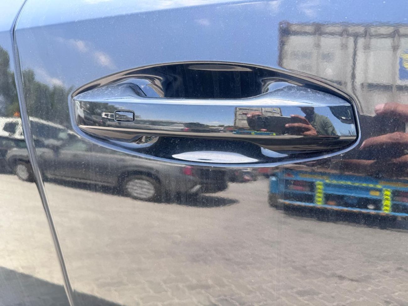 Nissan Patrol SE PLATINUM CITY 3.8L_2026_(BLACK/TAN)