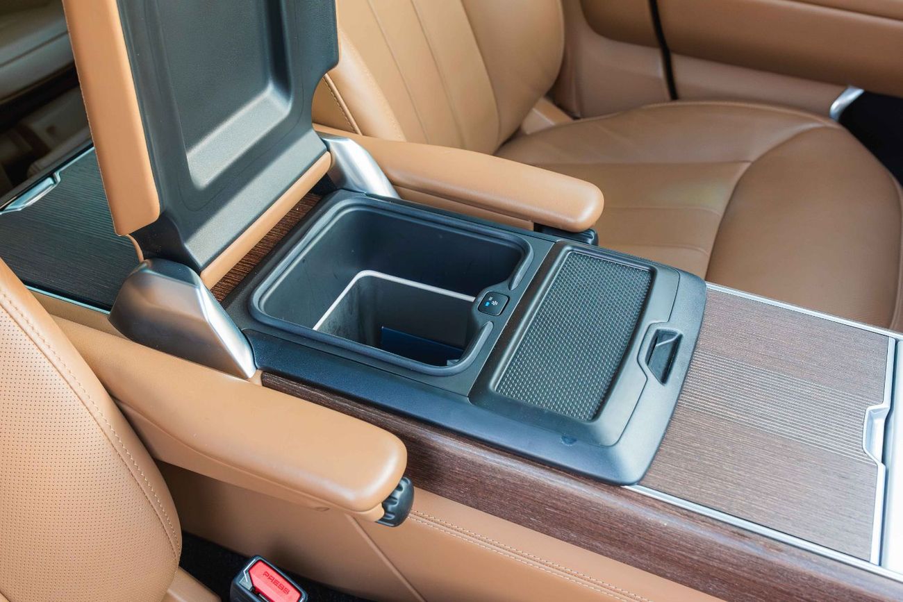 لاند روفر رينج روفر LWB Autobiography P530 4.4L