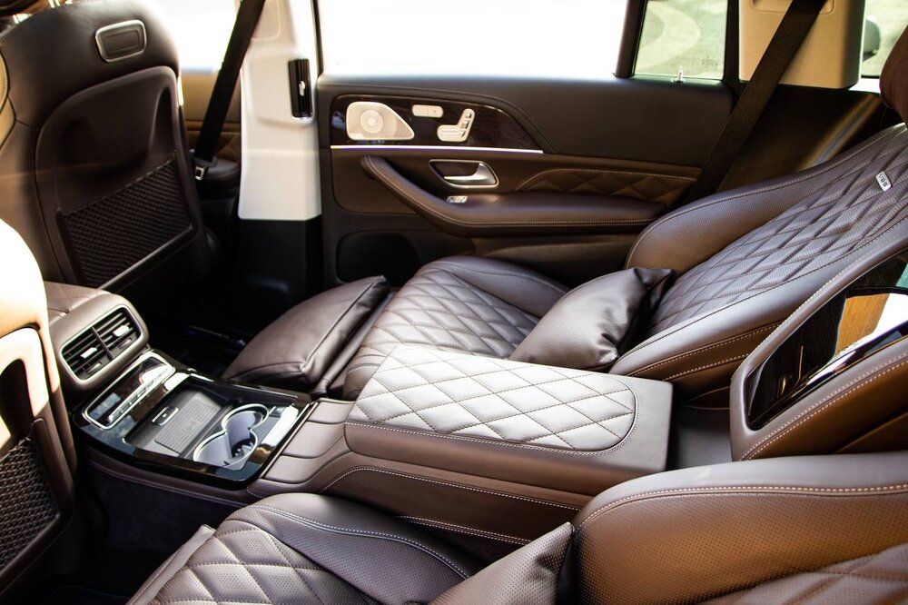 Mercedes-Benz GLS 580 interior - Seats