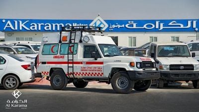 تويوتا لاند كروزر 70 LC 78 HARDTOP Ambulance |  4.2L 4x4 Manual Drive | 3 Door