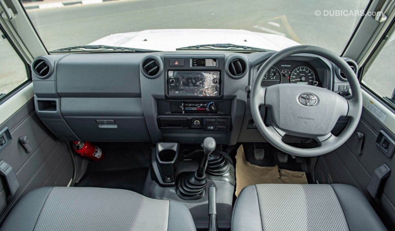 تويوتا لاند كروزر 70 (RHD) TOYOTA LAND CRUISER LC78 4.2D MT MY2023 – WHITE