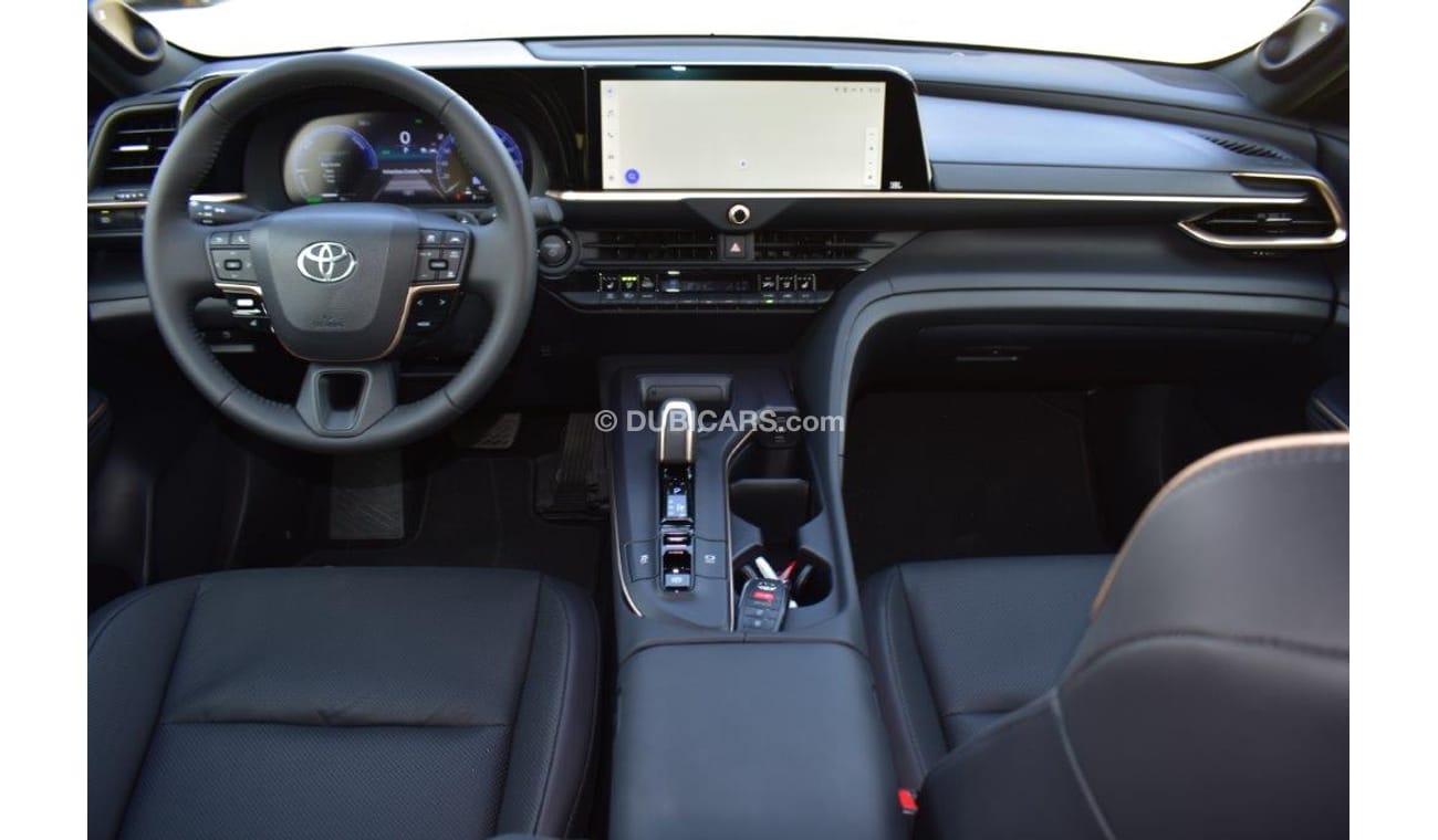 Toyota Crown Platinum Hybridmax 2.4L AWD Automatic