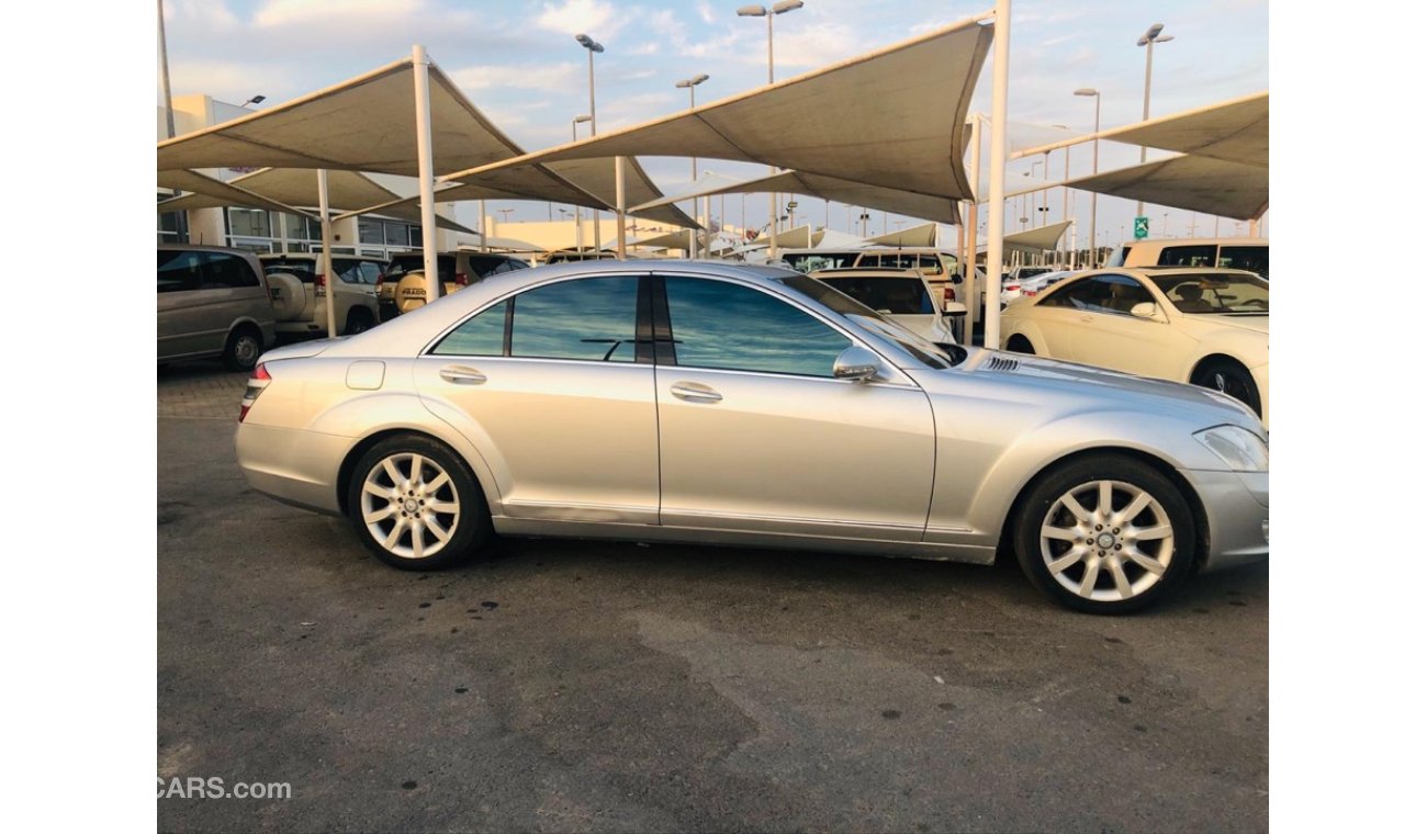 Mercedes-Benz S 500 model 2009 japan car no accidents car prefect condition full service full option