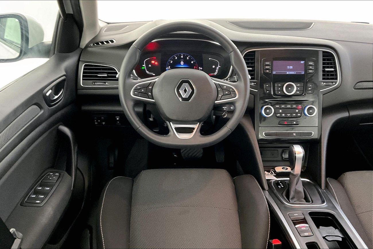 Renault Megane PE | Guaranteed Warranty | 0 Down Payment