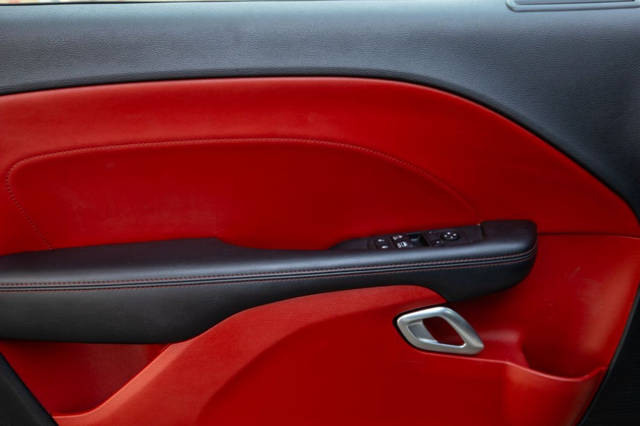 Dodge Challenger R/T 5.7L (370 HP)