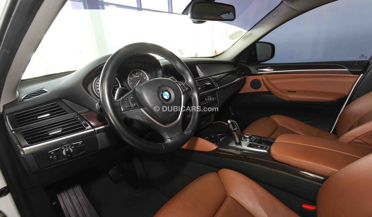 بي أم دبليو X6 XDrive 35i