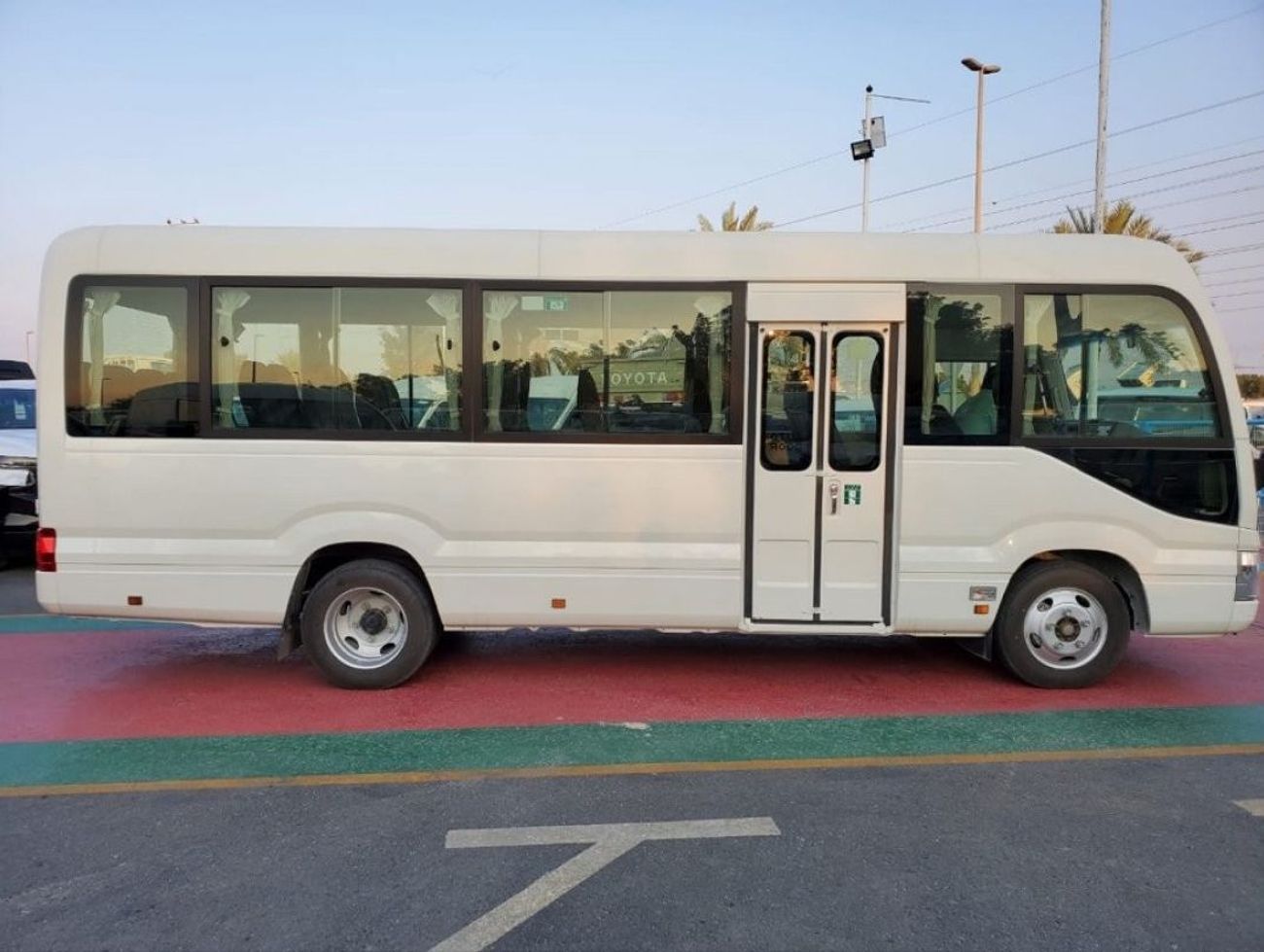 Toyota Coaster 2022 4.2L DSL 22 SEATS BUS FOR EXPORT ONLY
