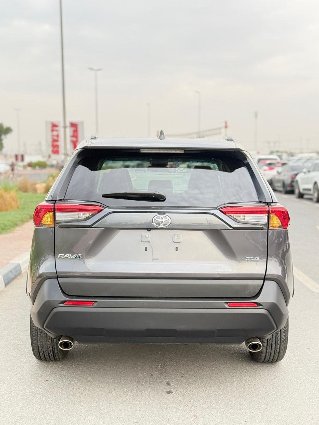 تويوتا راف ٤ XLE 2.5L push start 2024