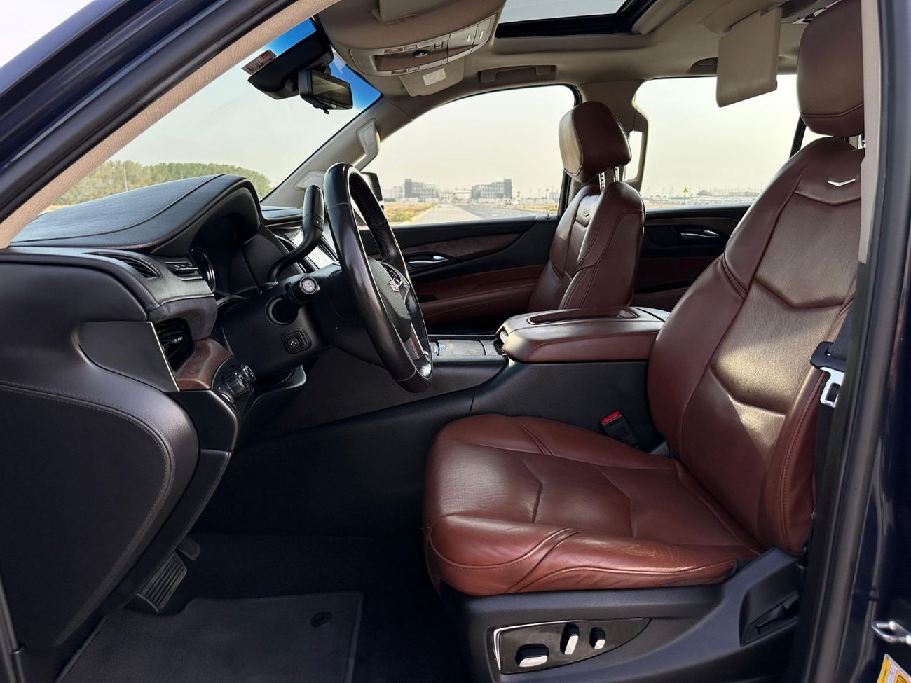 كاديلاك إسكالاد Platinum 6.2L