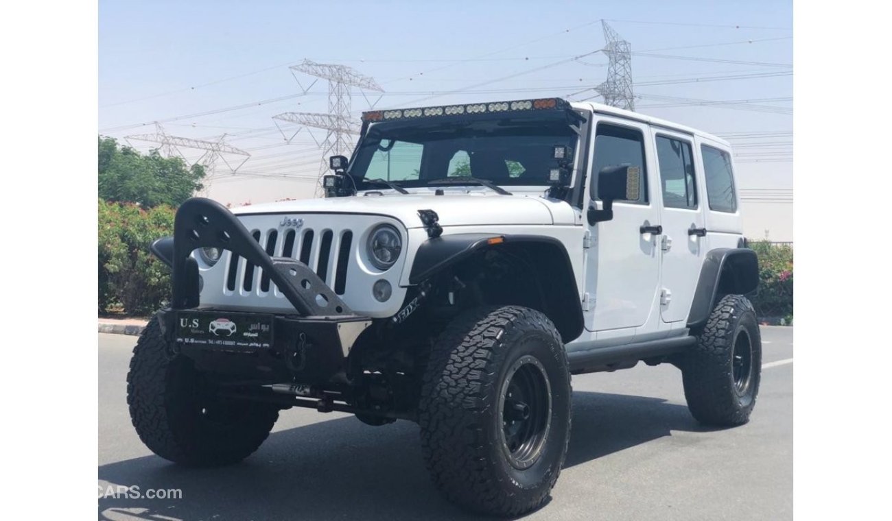 Jeep Wrangler UNLIMITED LIFTED 2015 GCC WITH UPGRADES IN MINT CONDITION