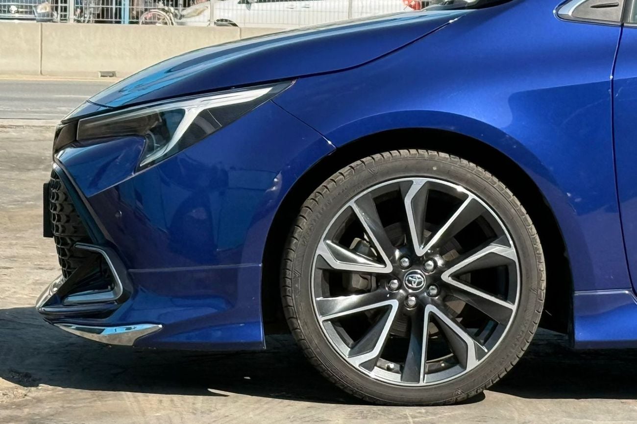 تويوتا كورولا Sport Z 2.0L