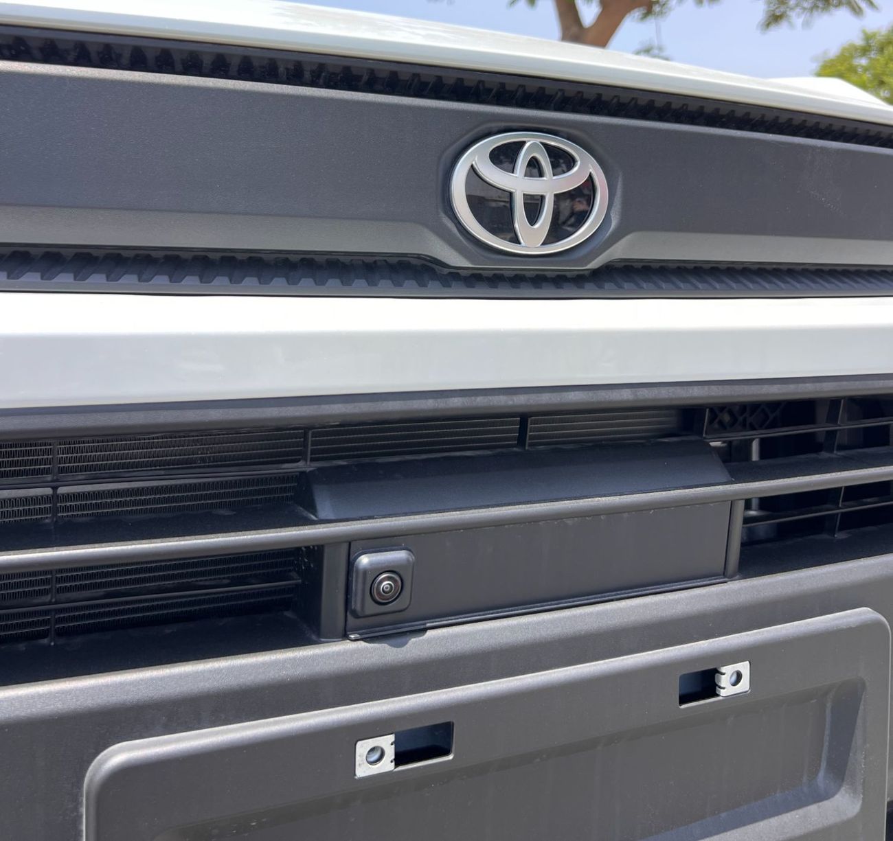تويوتا راف ٤ TOYOTA RAV4 2.0 4WD LUXURY -2026YM