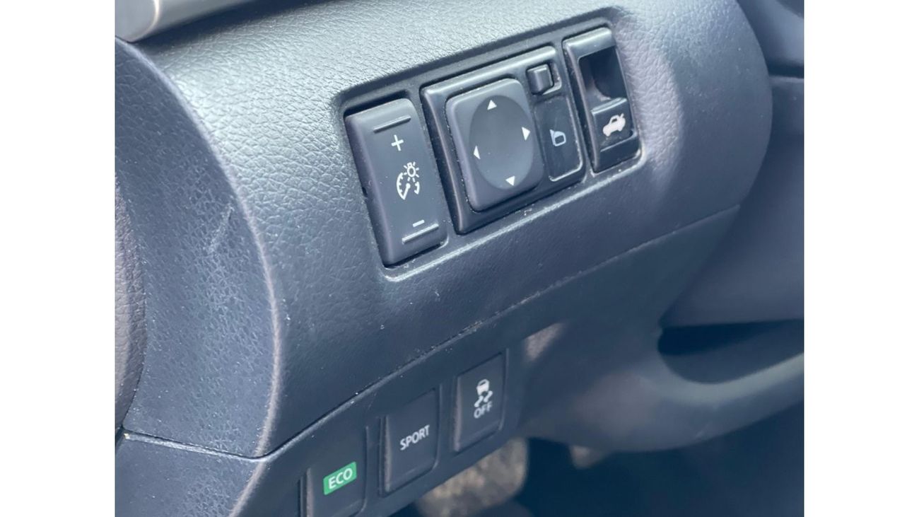 Nissan Sentra SV RADAR / FULL OPTIONS