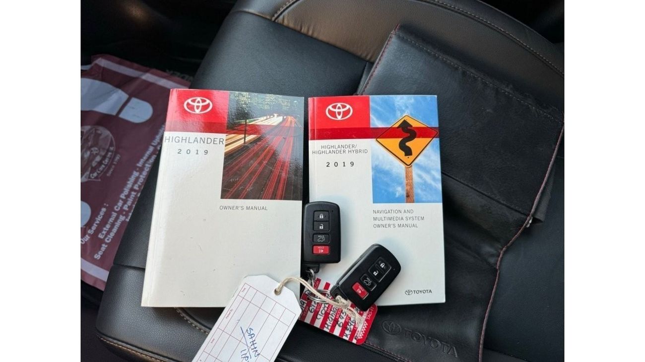 Toyota Highlander 2019 XLE LIMITED AWD SUNROOF 2 KEYS USA IMPORTED