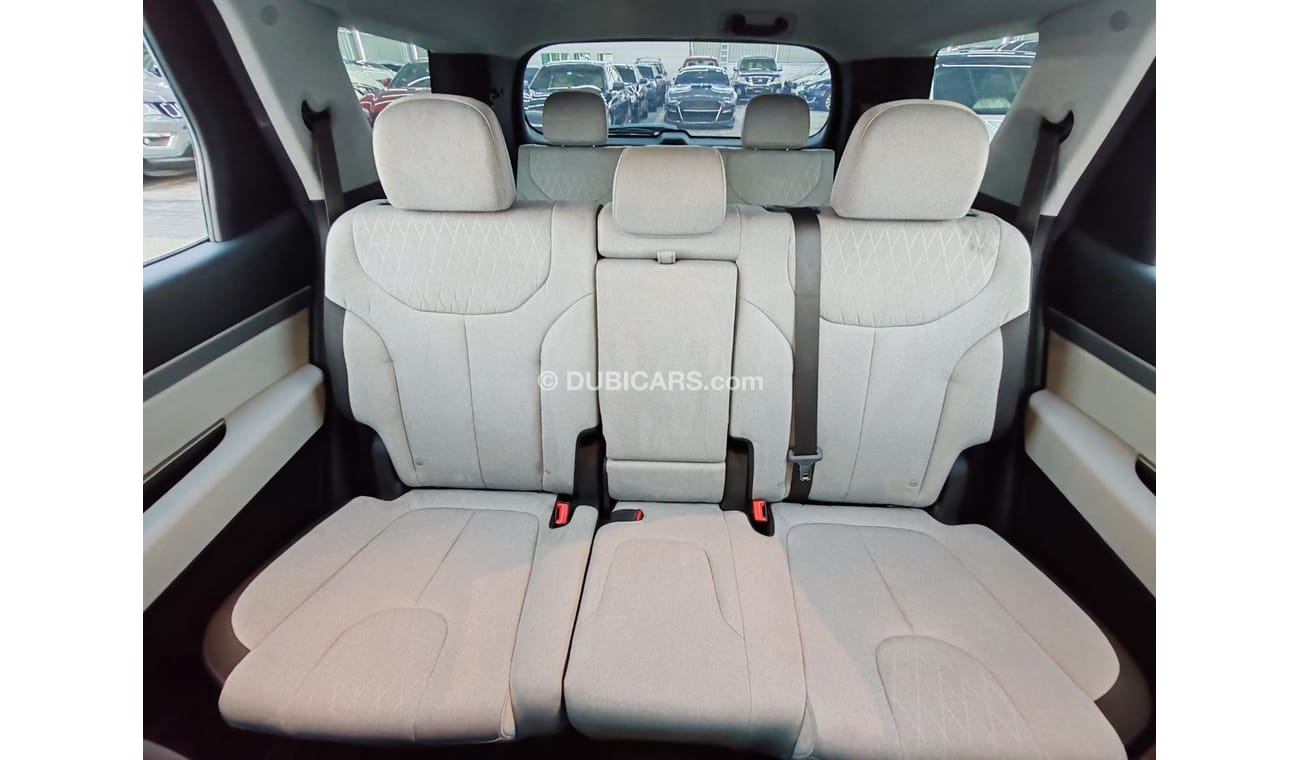 Hyundai Palisade GDi Hello car has a one year mechanical warranty included and bank finance