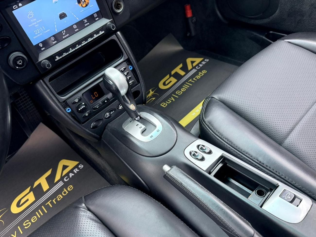Porsche 911 TARGA 2002 Porsche 911 Targa, Service History, Glass Roof, Excellent Condition, Japanese