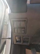 Toyota Hilux TOYOTA hILUX DOUBLE CAB MT 4 × 4 ( GLX Auto)