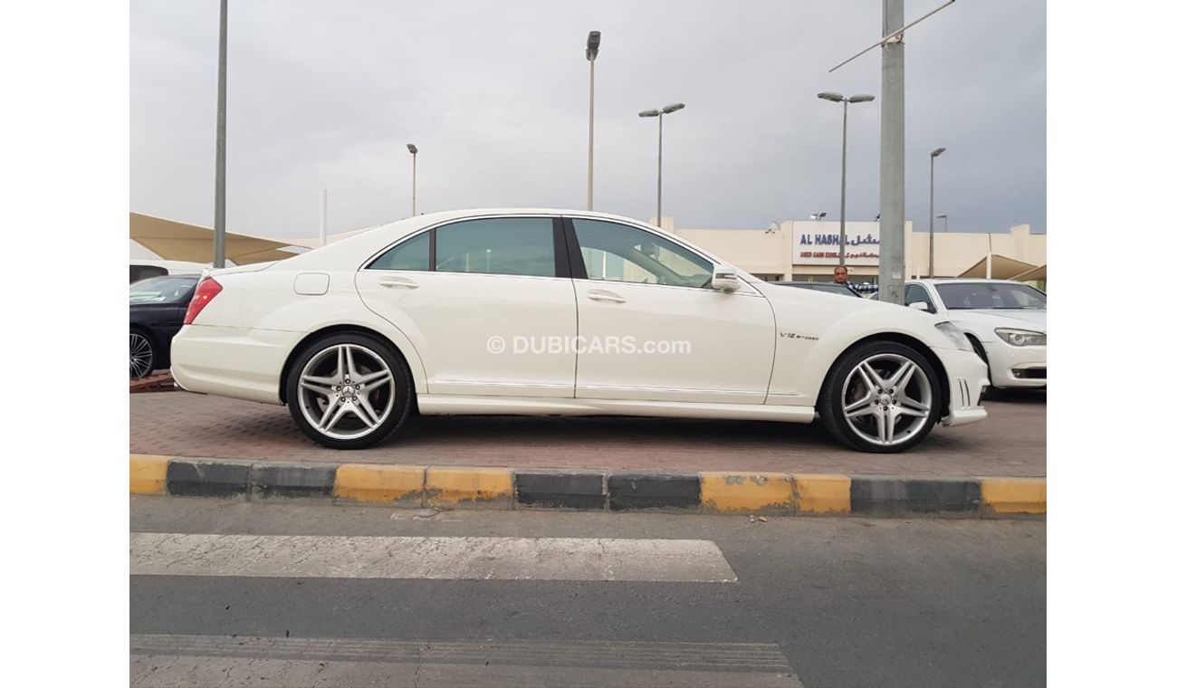 Mercedes-Benz S 500 Mercedes Benz S500 model 2008 GCC car prefect condition full service full option low mileage