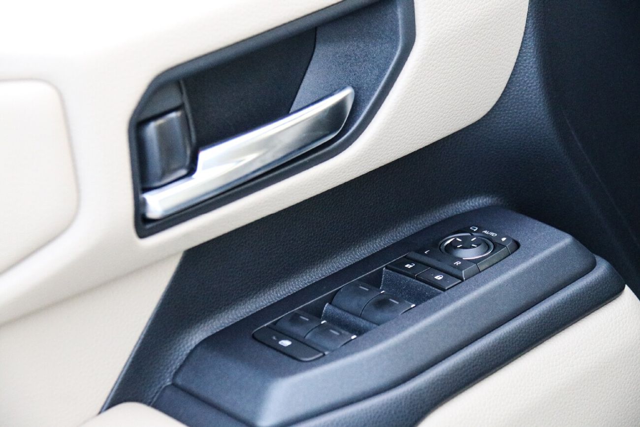 تويوتا برادو 2.7L Petrol / High Option / Sunroof / Driver Power With Leather Seats / 2024MY