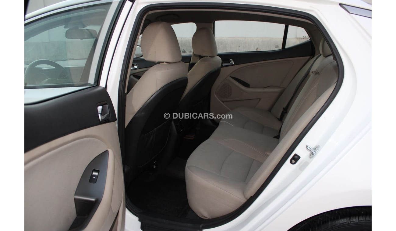 كيا أوبتيما كيا أوبتيما 2016 خليجي رقم 2 بحالة ممتازة بدون صبغ بدون حوادث نظيفه جدا من الداخل والخارج