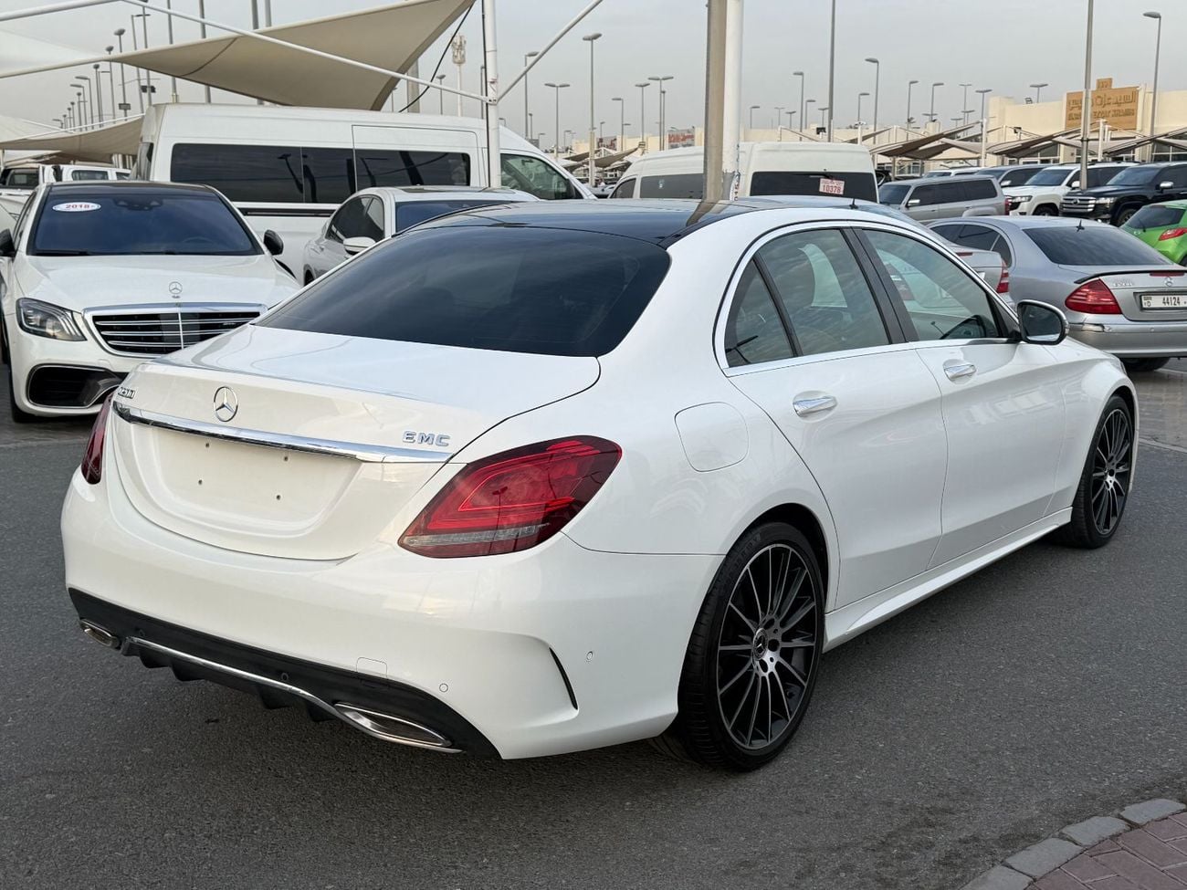 مرسيدس بنز C 200