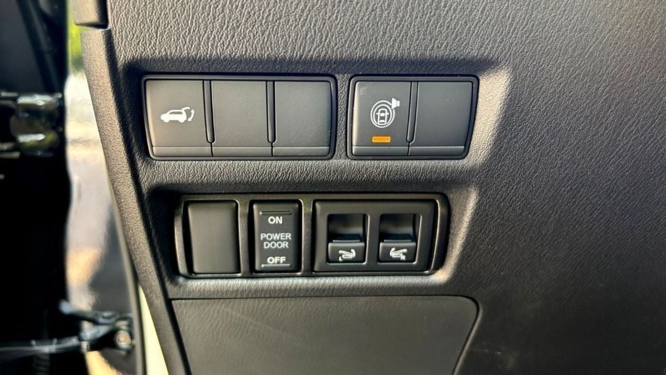 Infiniti QX80 ((Lowest Price)) Sensory ProActive GCC Specs For Export Only