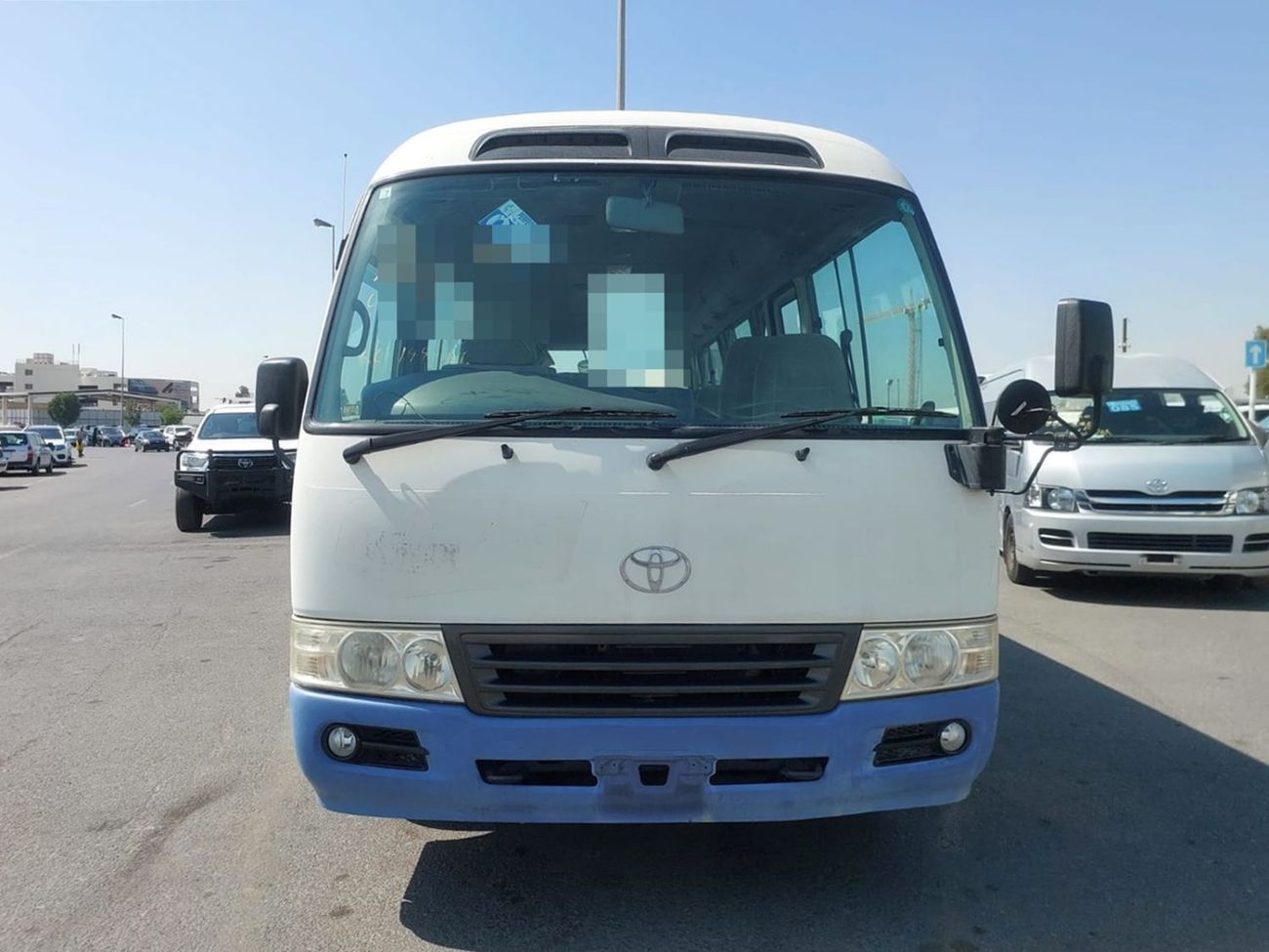 Toyota Coaster (RAMADAN OFFER) TOYOTA COASTER BUS RHD 2008 MODEL 4.0 L DIESEL AUTOMATIC(PM53925)