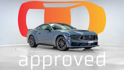 Ford Mustang DARK HORSE PREMIUM