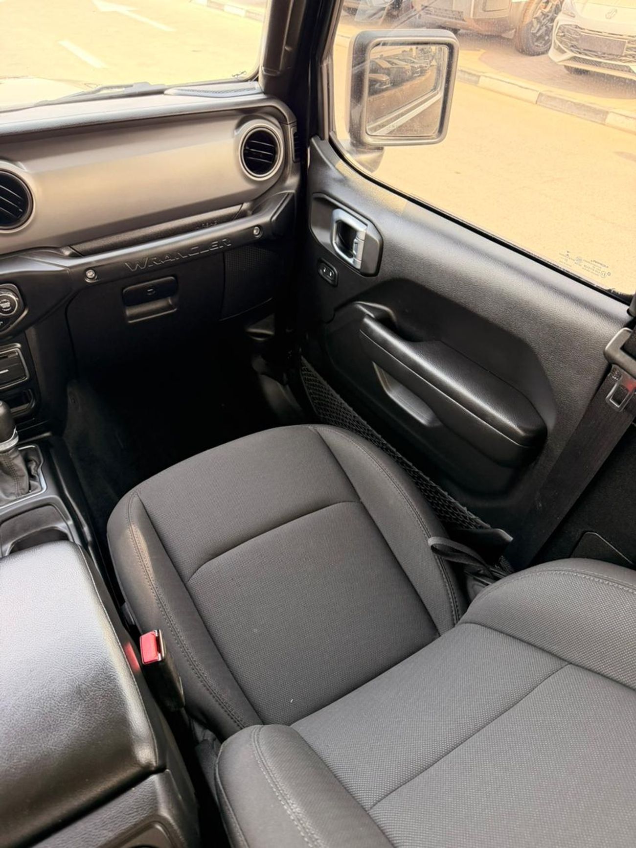 جيب رانجلر Jeep WRANGLER sport 4x4 2.0L  v4 270Hp petrol Engine Colour Black Interior black Transmission Automa