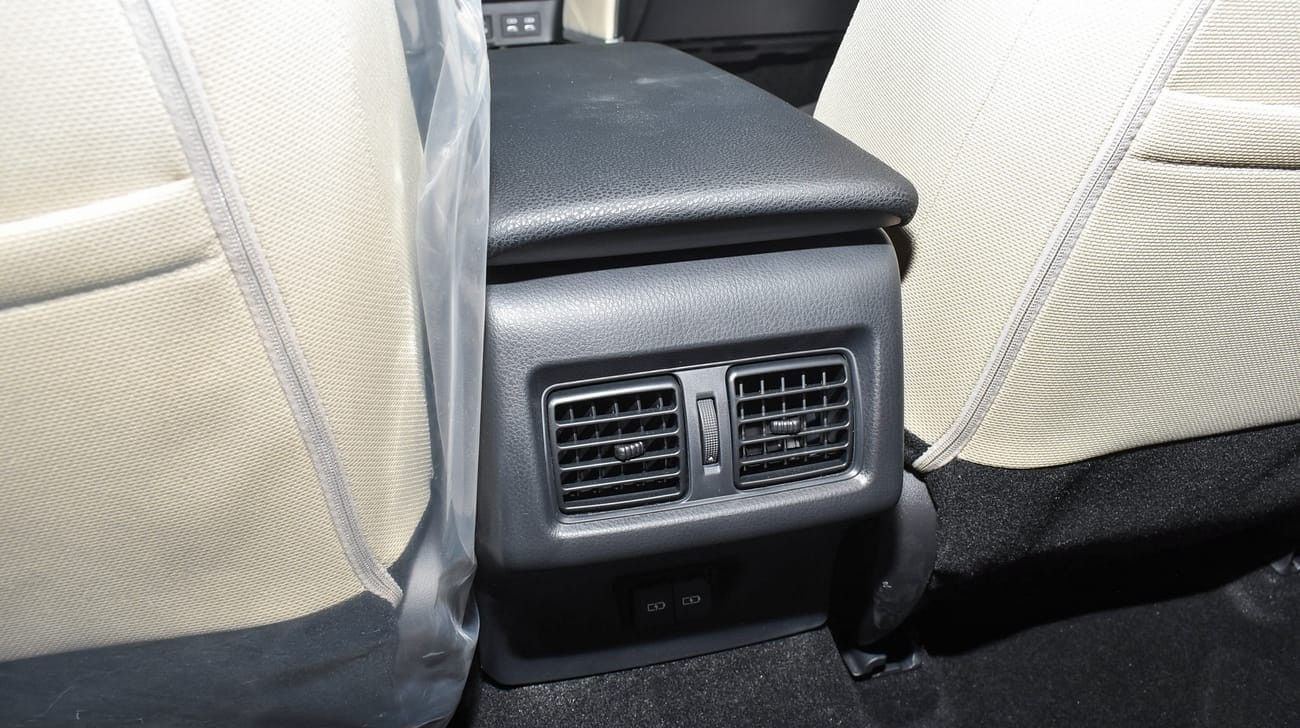 تويوتا كامري E-PLUS. HEV