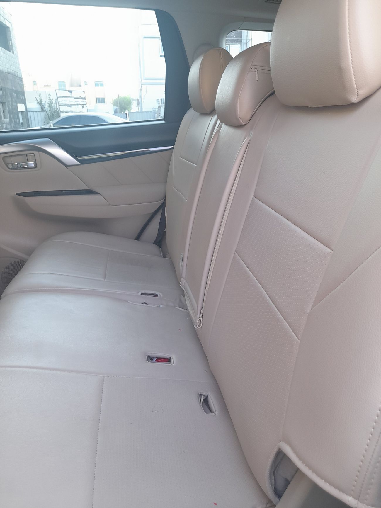 Mitsubishi Montero Sport GLX 3.0L