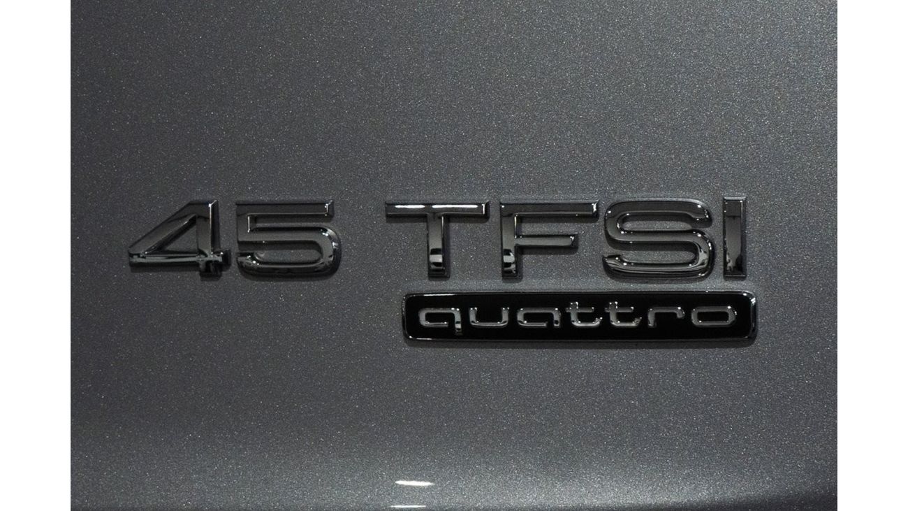 أودي Q5 45 TFSI quattro