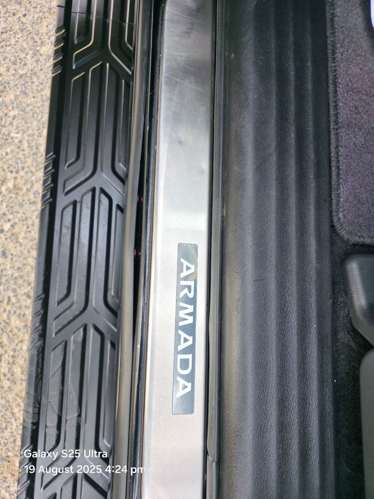 Nissan Armada Platinum