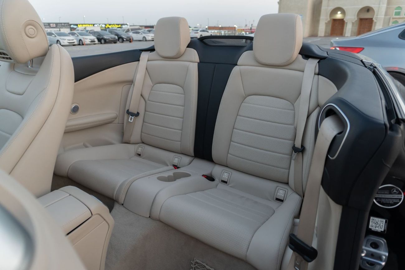 مرسيدس بنز C 300 كوبيه SPORT 2.0L COUPE