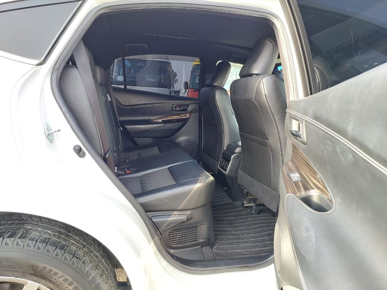 Toyota Harrier TOYOTA HARRIER SUV RHD 2015 MODEL 2.0 L PETROL AUTOMATIC(PM49946)