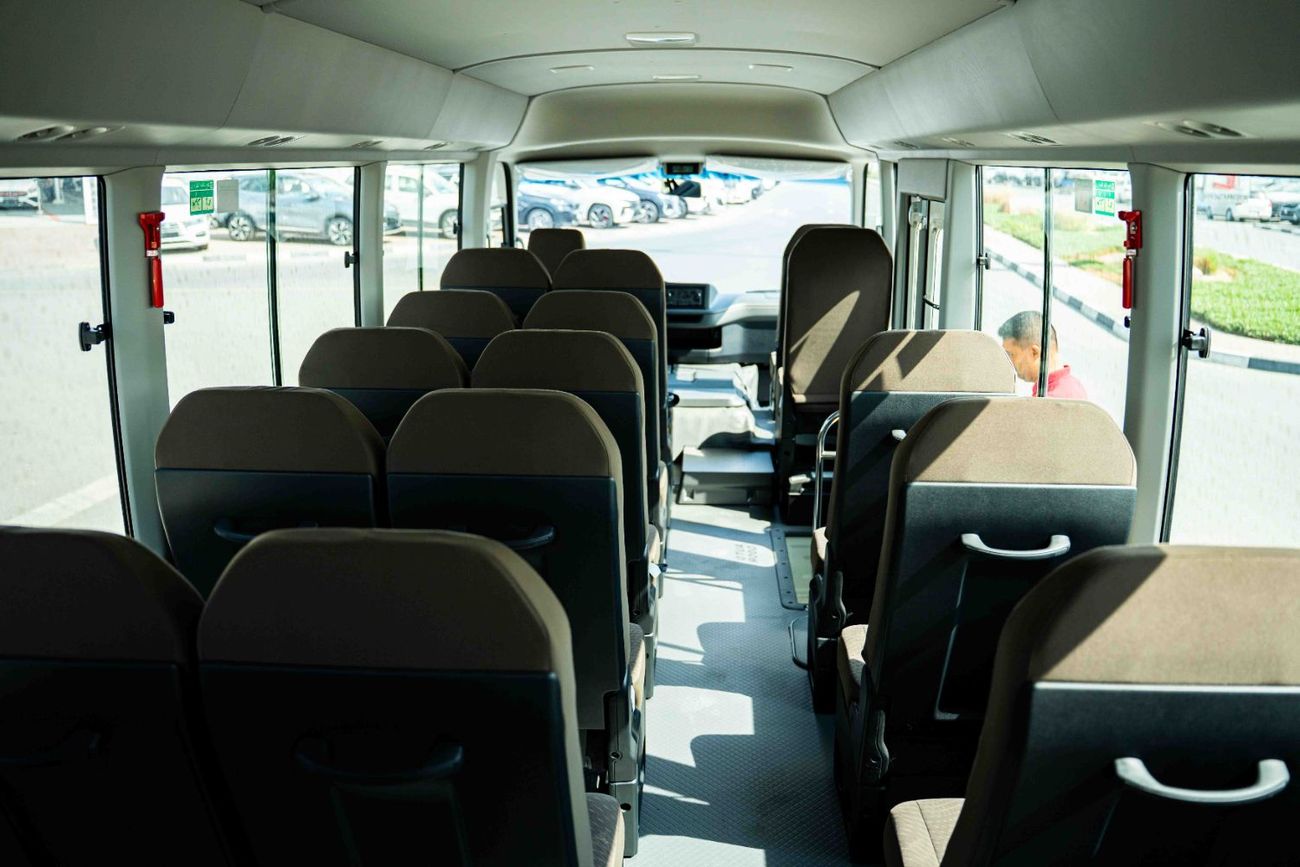 تويوتا كوستر Toyota Coaster 2025 2.7L Petrol 23 Seats Transmission Manual  White Outside