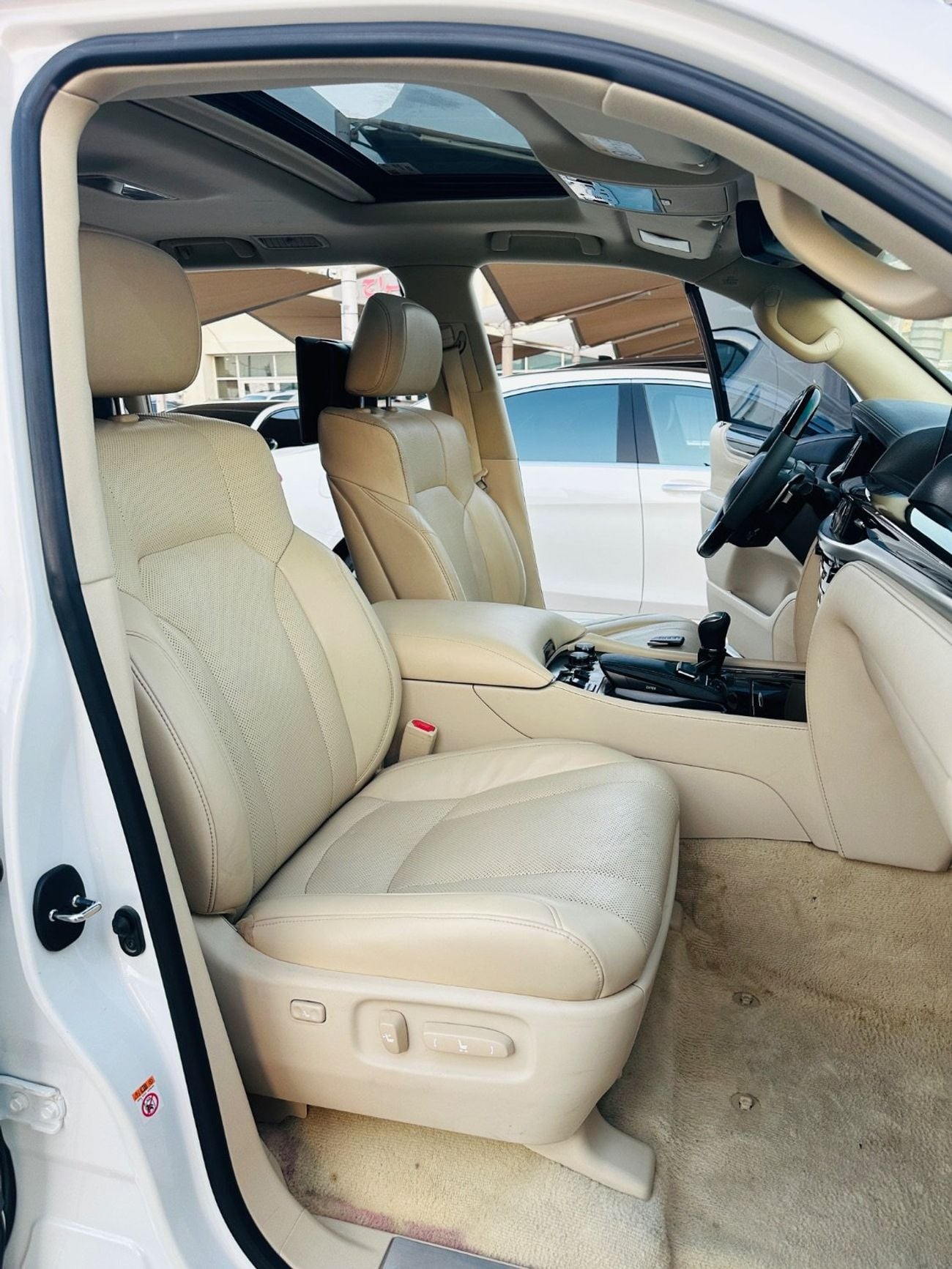 Lexus LX 570