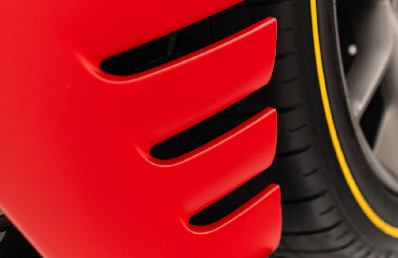 فيراري 812 كومبيتيزون 6.5L V12 Naturally Aspirated Engine