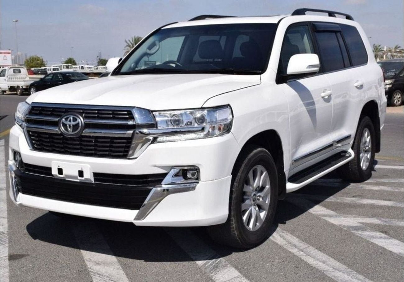 تويوتا لاند كروزر V8 Diesel 4.5L (Right Hand)