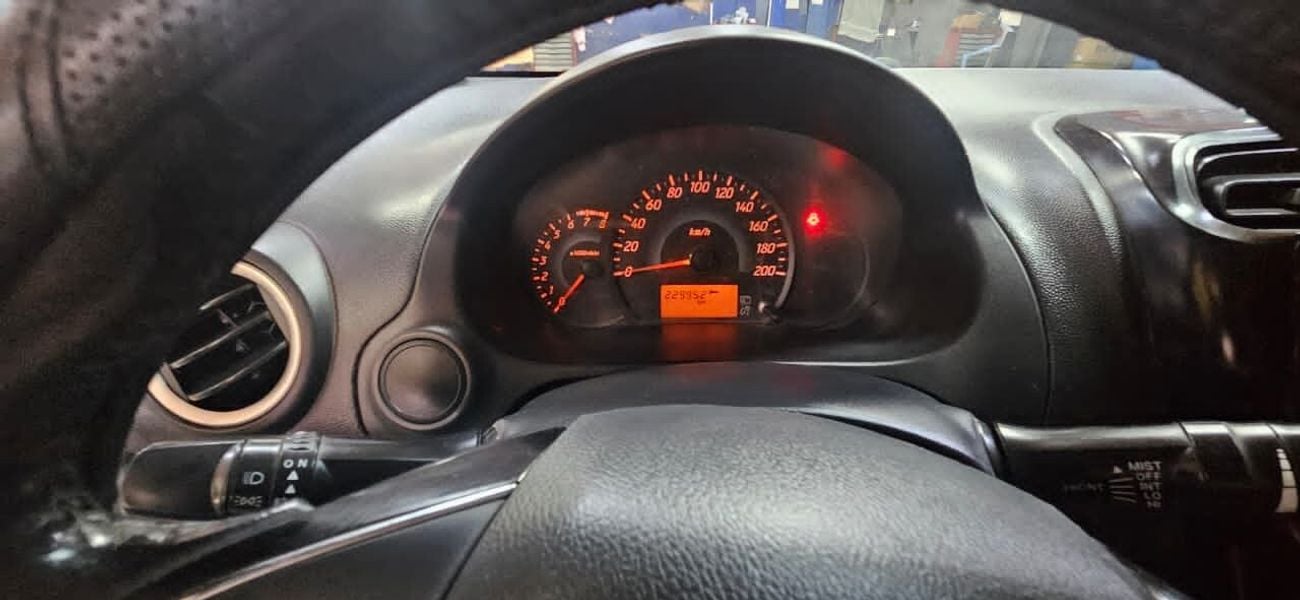 ميتسوبيشي اتراج GLX TOP