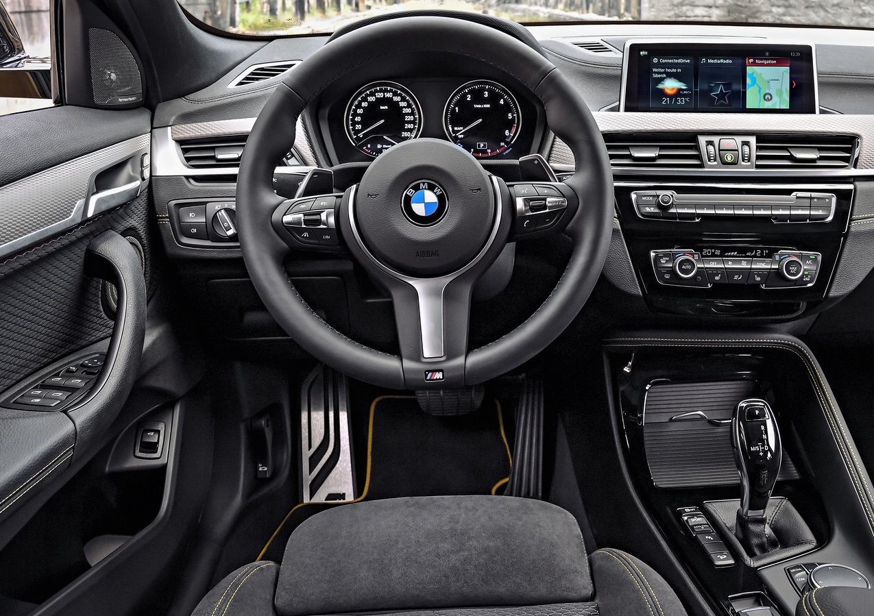 BMW X2 interior - Cockpit