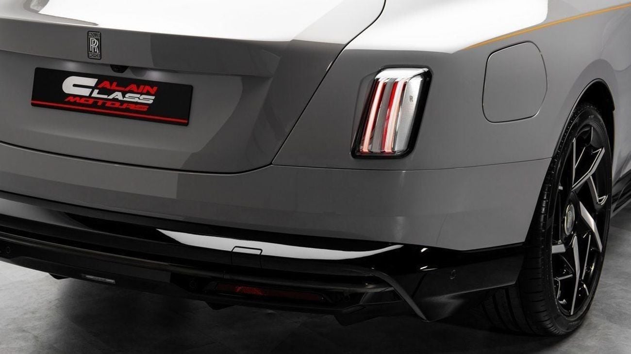 رولز رويس سبيكتر Black Badge - 2026 - GCC - Under Warranty and Service Contract